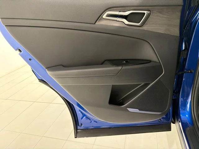 Used 2024 Sapphire Blue Kia X-Line image 15