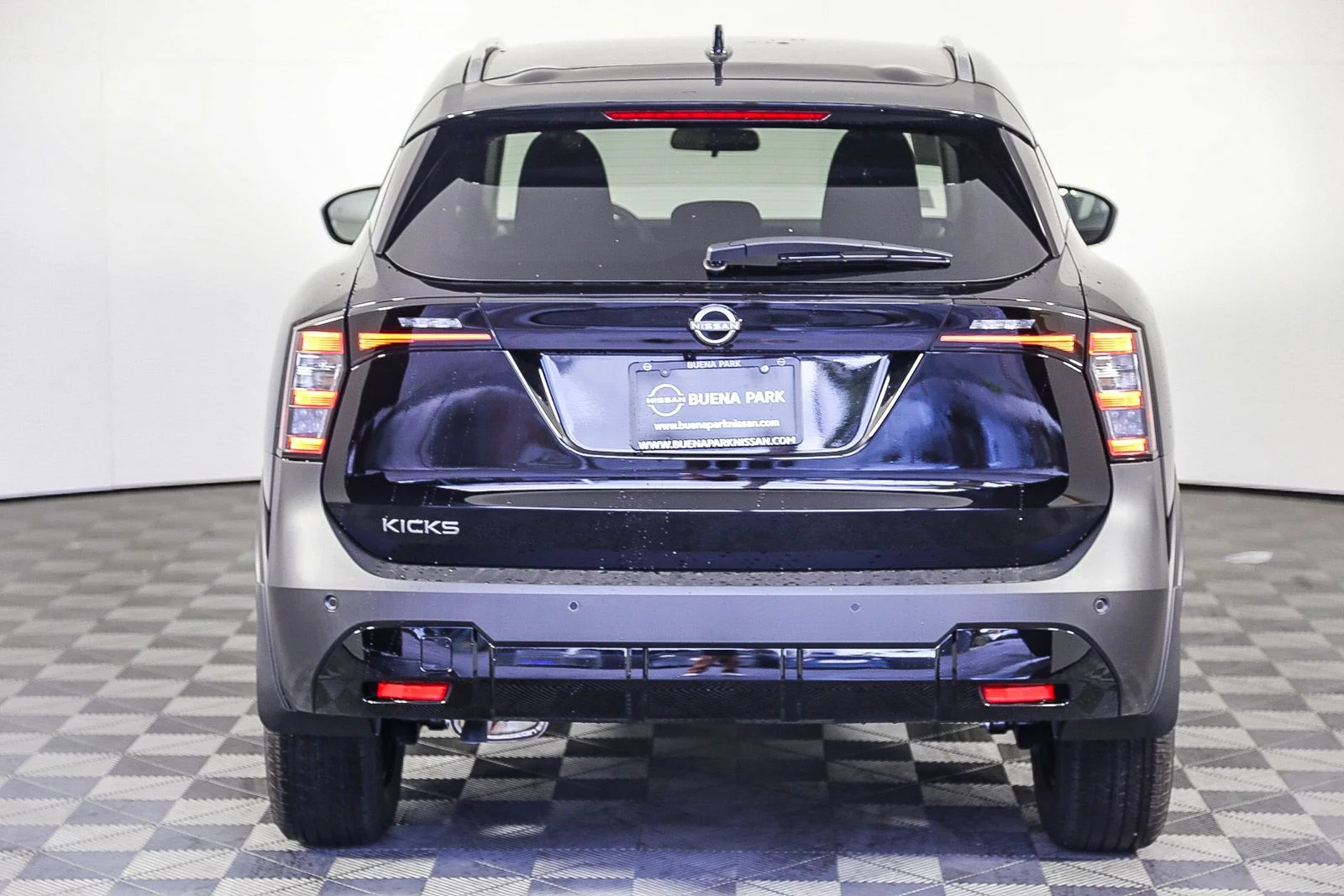 2026 Nissan KICKS SV - Photo 7