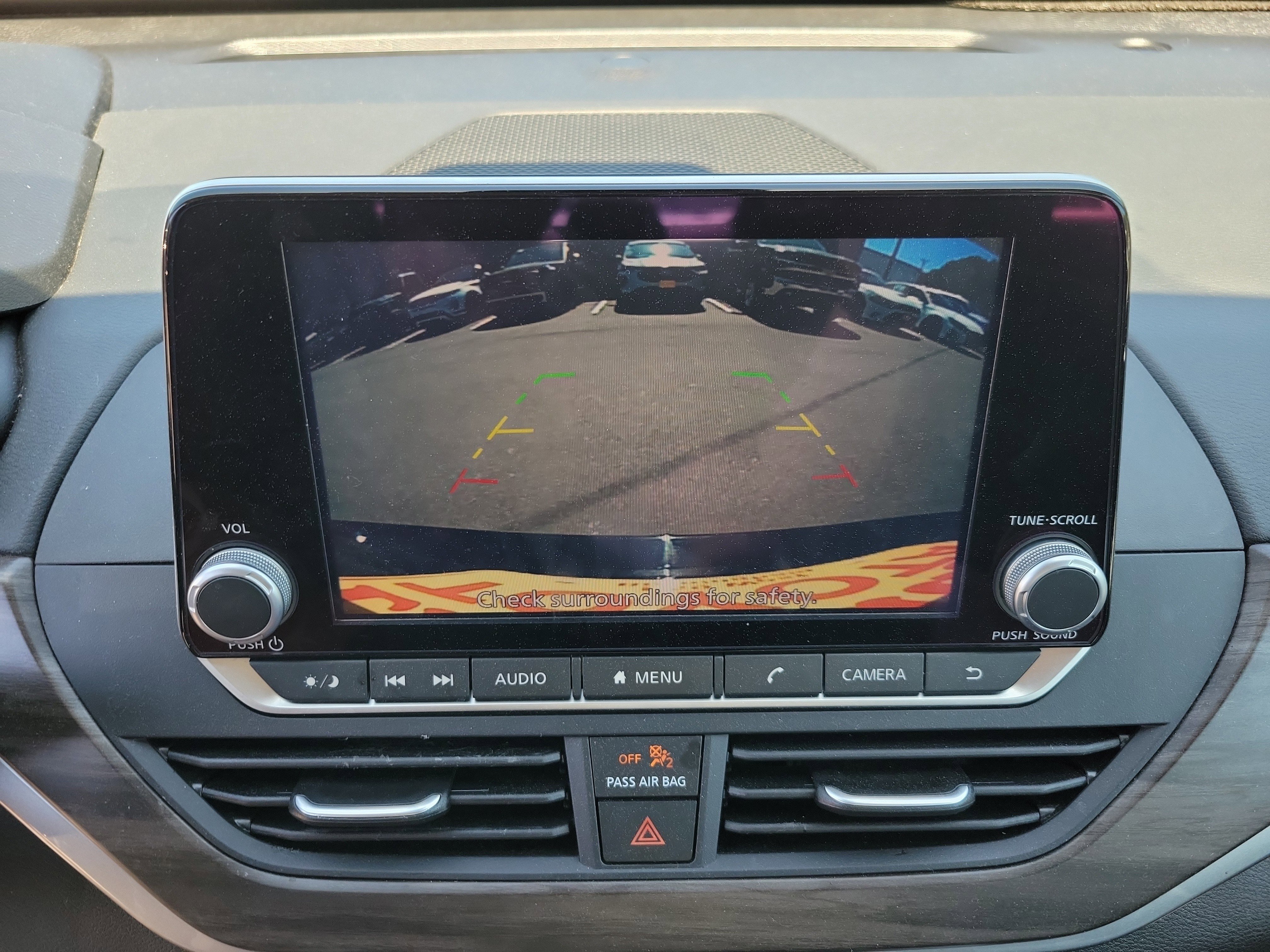 2025 Nissan Altima SV - Photo 15