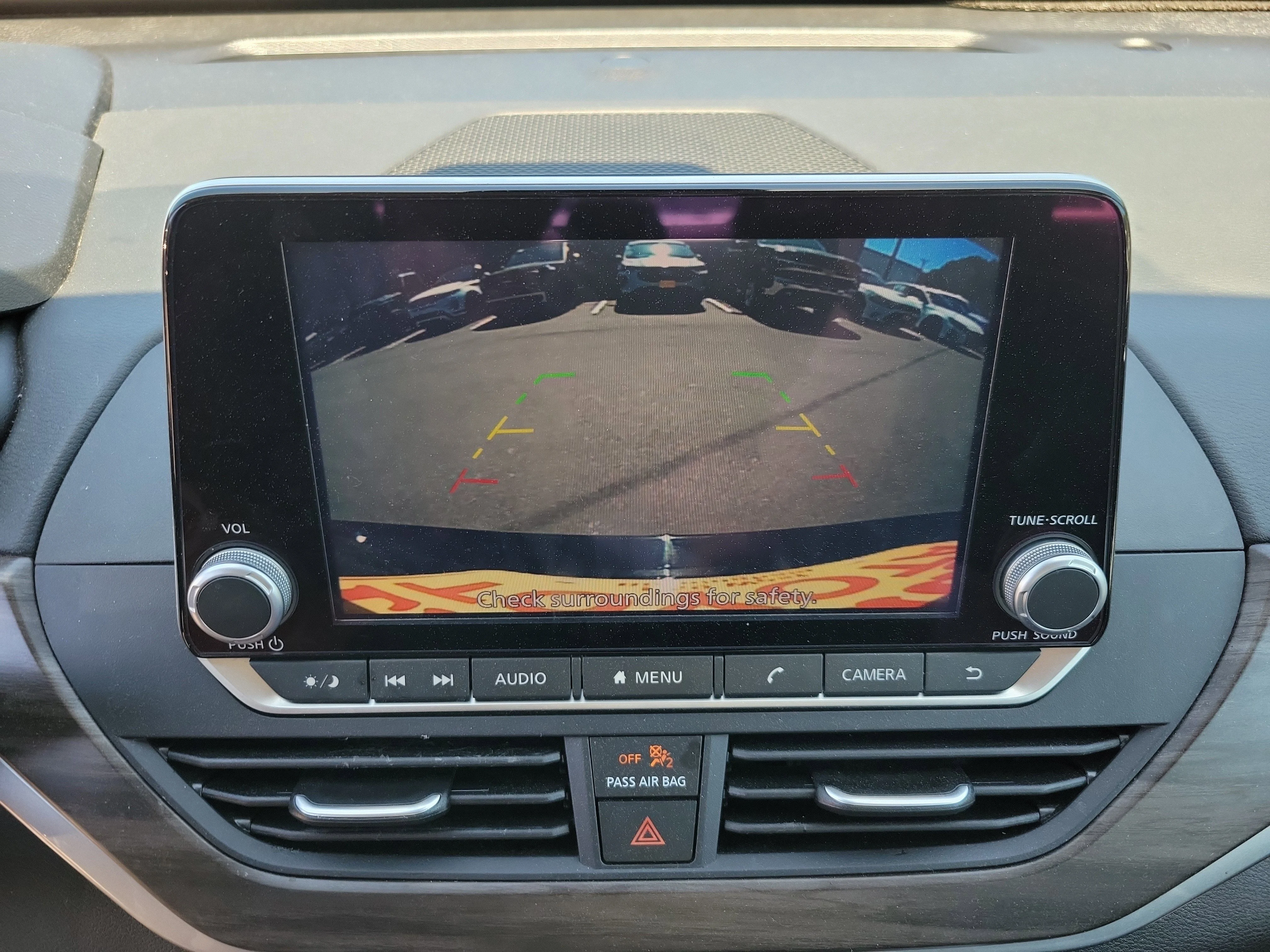 2025 Nissan Altima SV - Photo 15