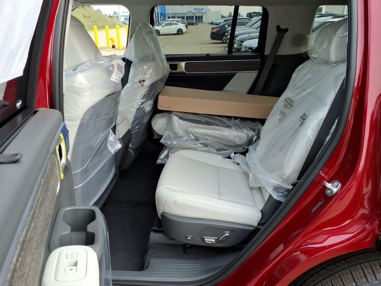 New 2026 ULTIMATE RED / GRAY HYUNDAI CALLIGRAPHY AWD image 5