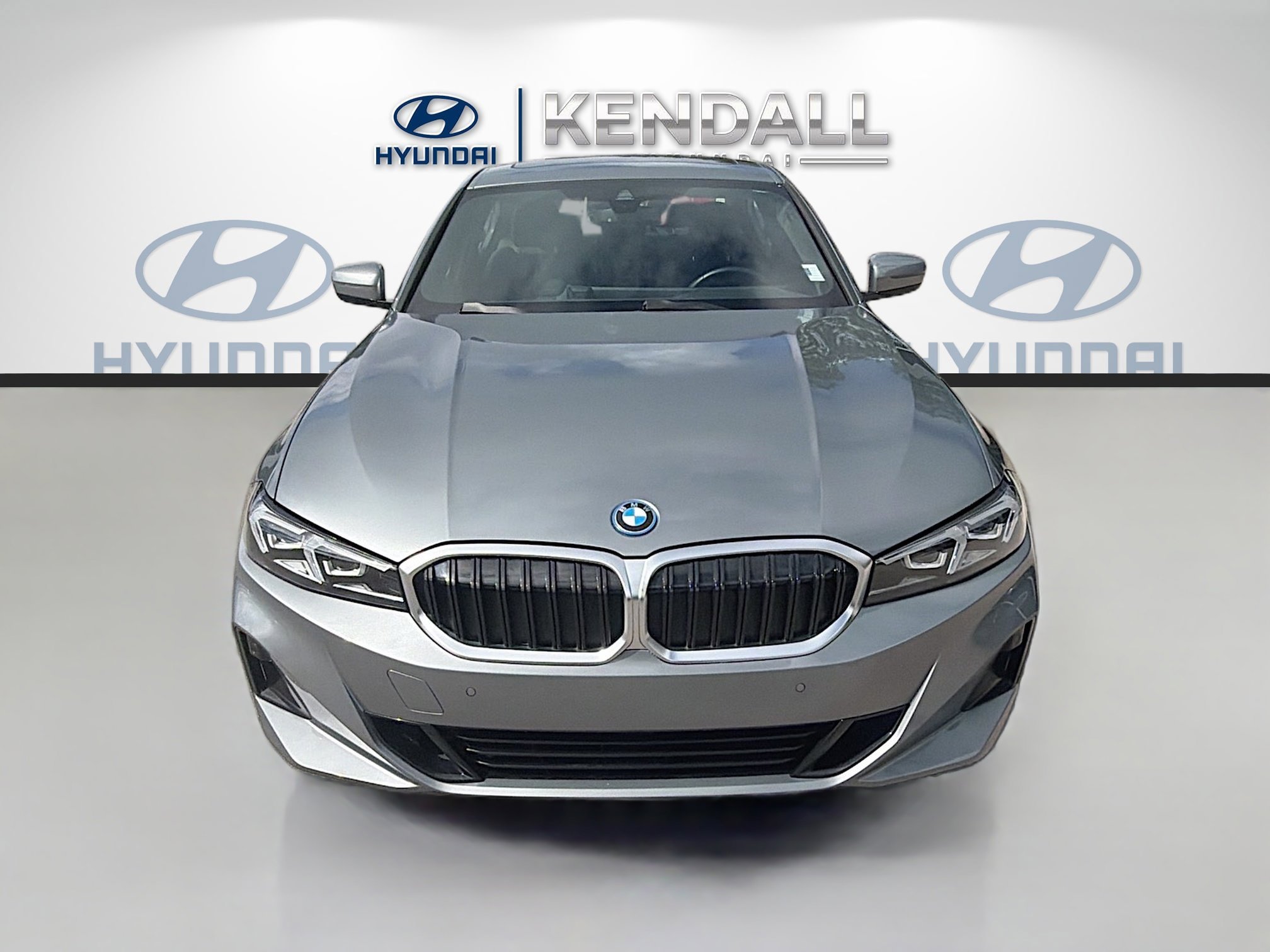 Used 2024 BMW 3 Series 330e with VIN 3MW39FF02R8E48348 for sale in Miami, FL