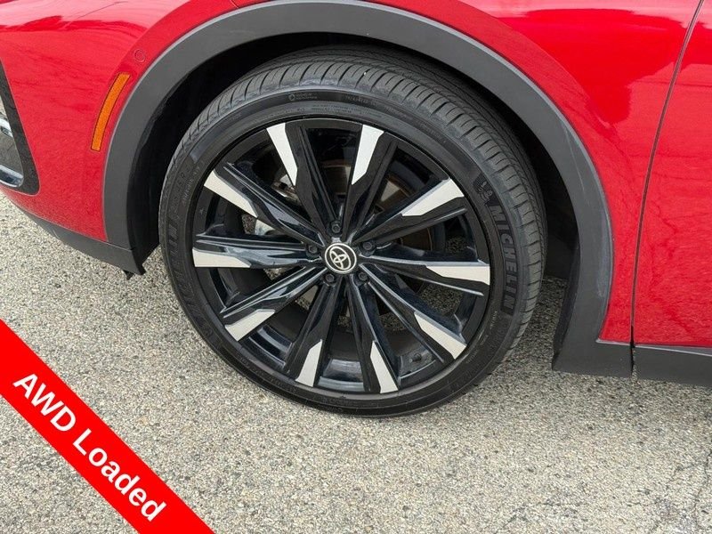 Used 2024 Black Toyota Platinum image 10