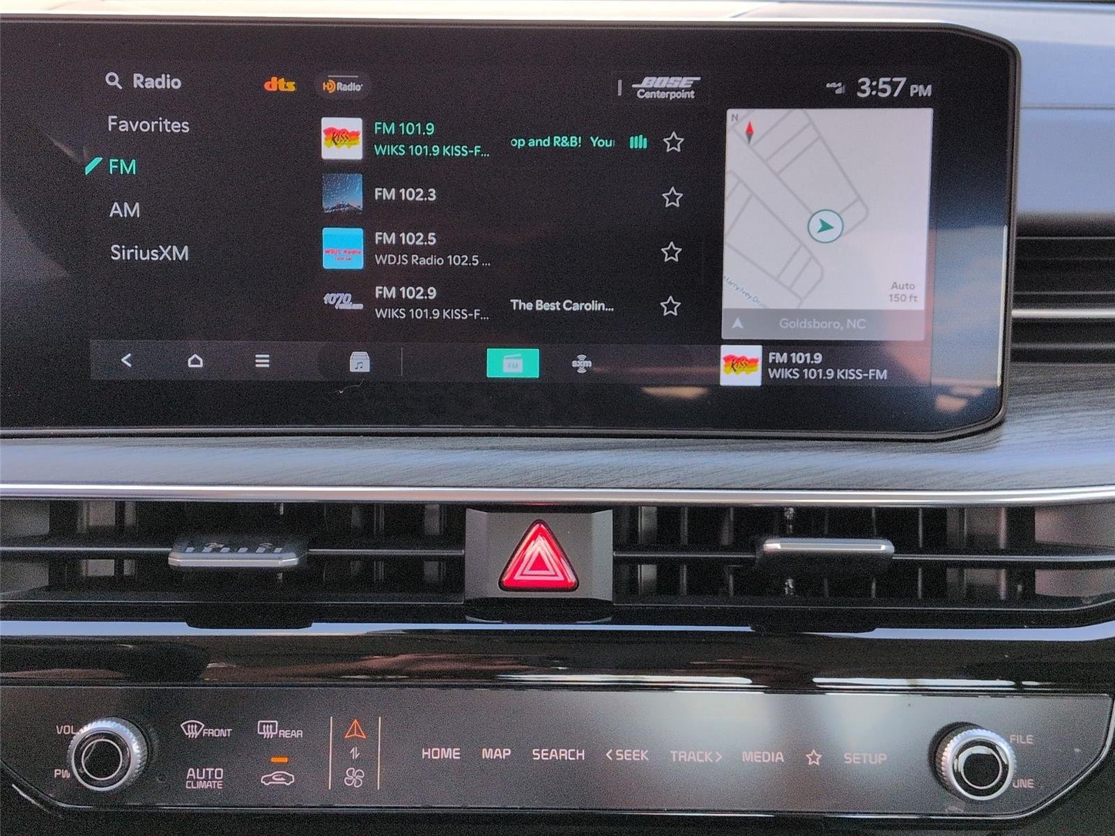 Used 2025 Interstellar Gray Kia EX image 25