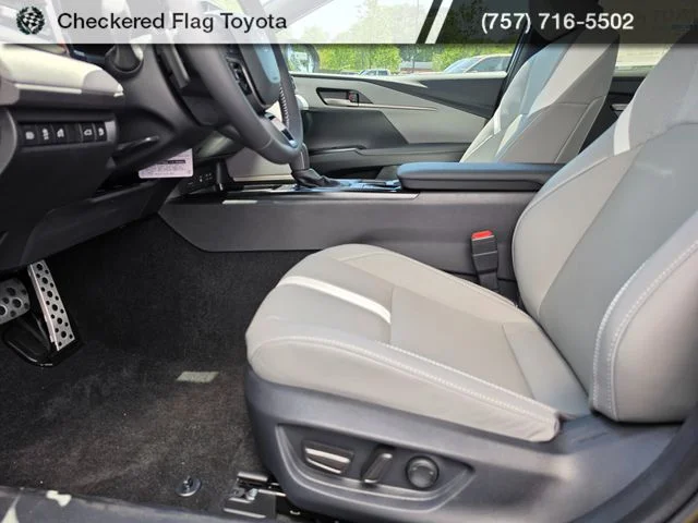New 2026 Underground Toyota SE image 4