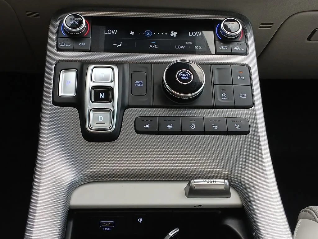 Used 2025 Gray Hyundai Calligraphy image 36