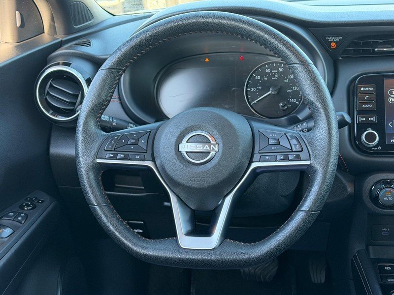 Used 2024 Super Black Nissan SR FWD image 13