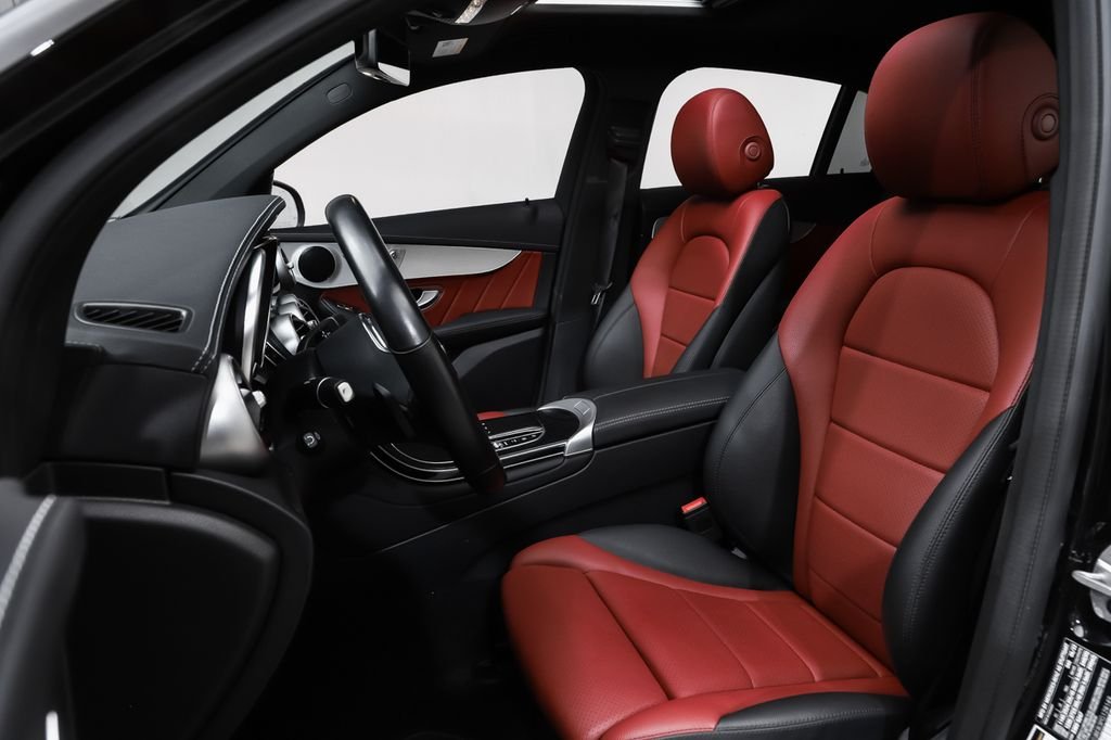 Certified Used 2023  Mercedes-Benz GLC 300 Coupe image 8
