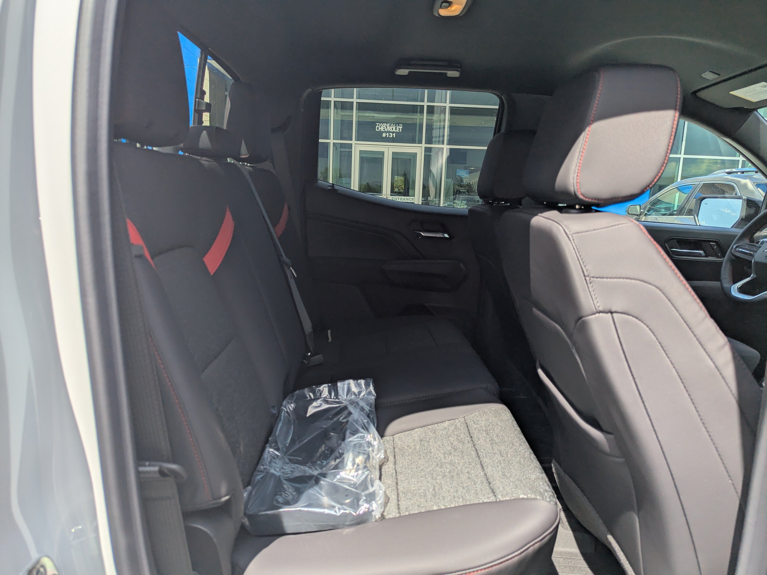 2026 Chevrolet Colorado Z71 - Photo 41