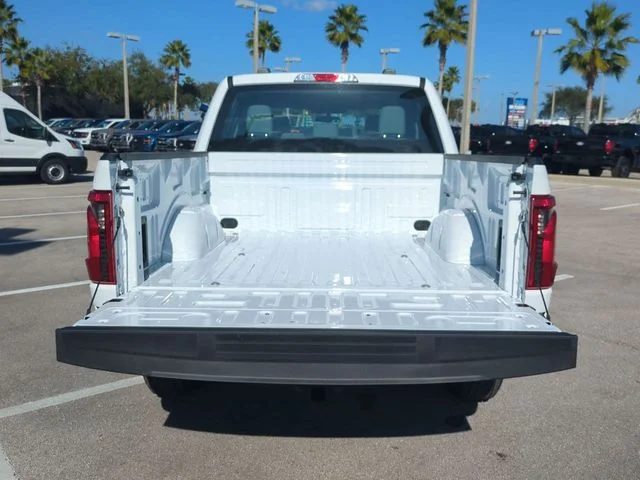 New 2026 Oxford White Ford XL image 13
