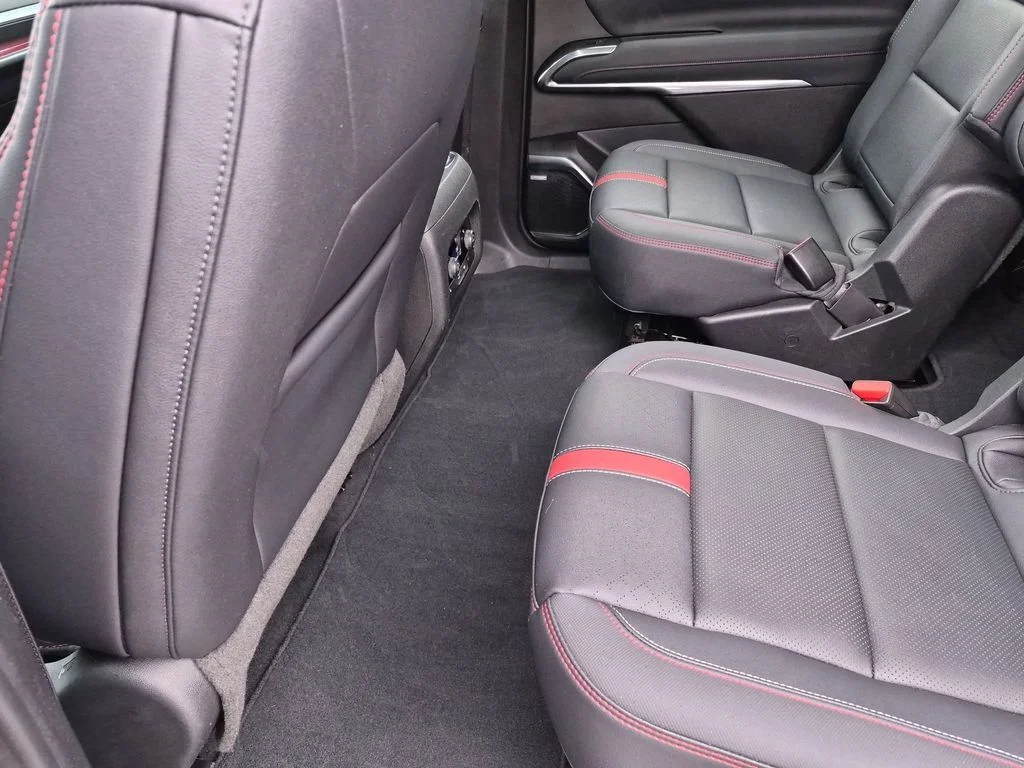 Used 2024 Gray Chevrolet RS image 35