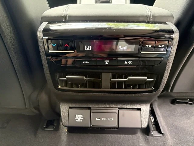 New 2026 Platinum White Pearl Acura Technology Package image 36