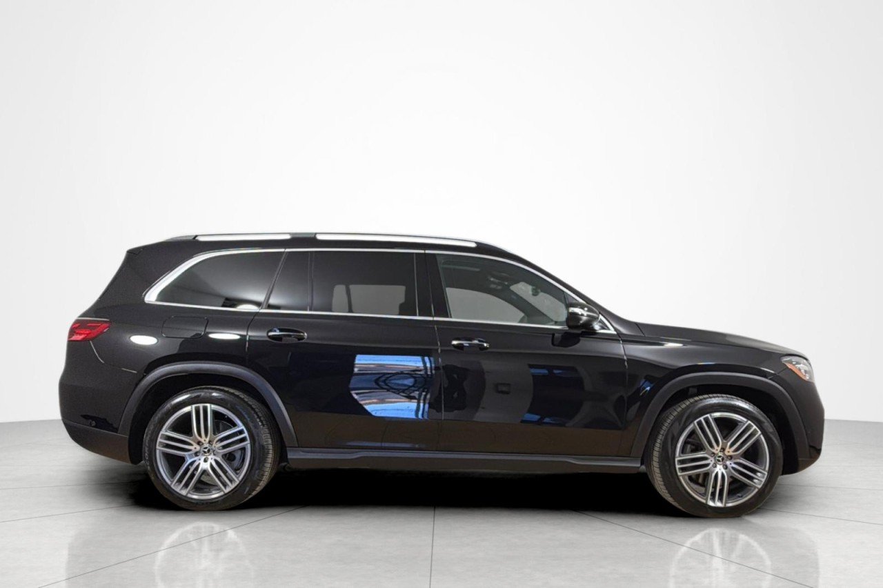 Used 2026 OBSIDIAN BLACK METAL Mercedes-Benz GLS 450 image 6
