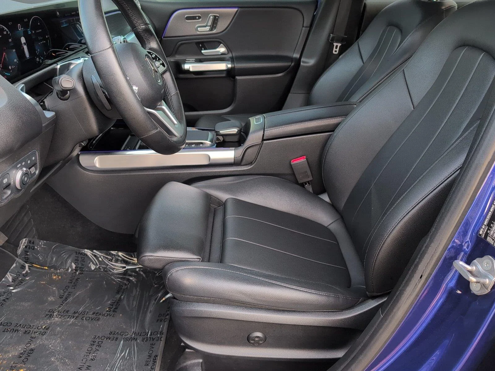 Used 2021 Galaxy Blue Metallic Mercedes-Benz GLB 250 image 3