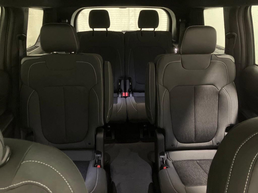 2025 Jeep Grand Cherokee L Laredo - Photo 17