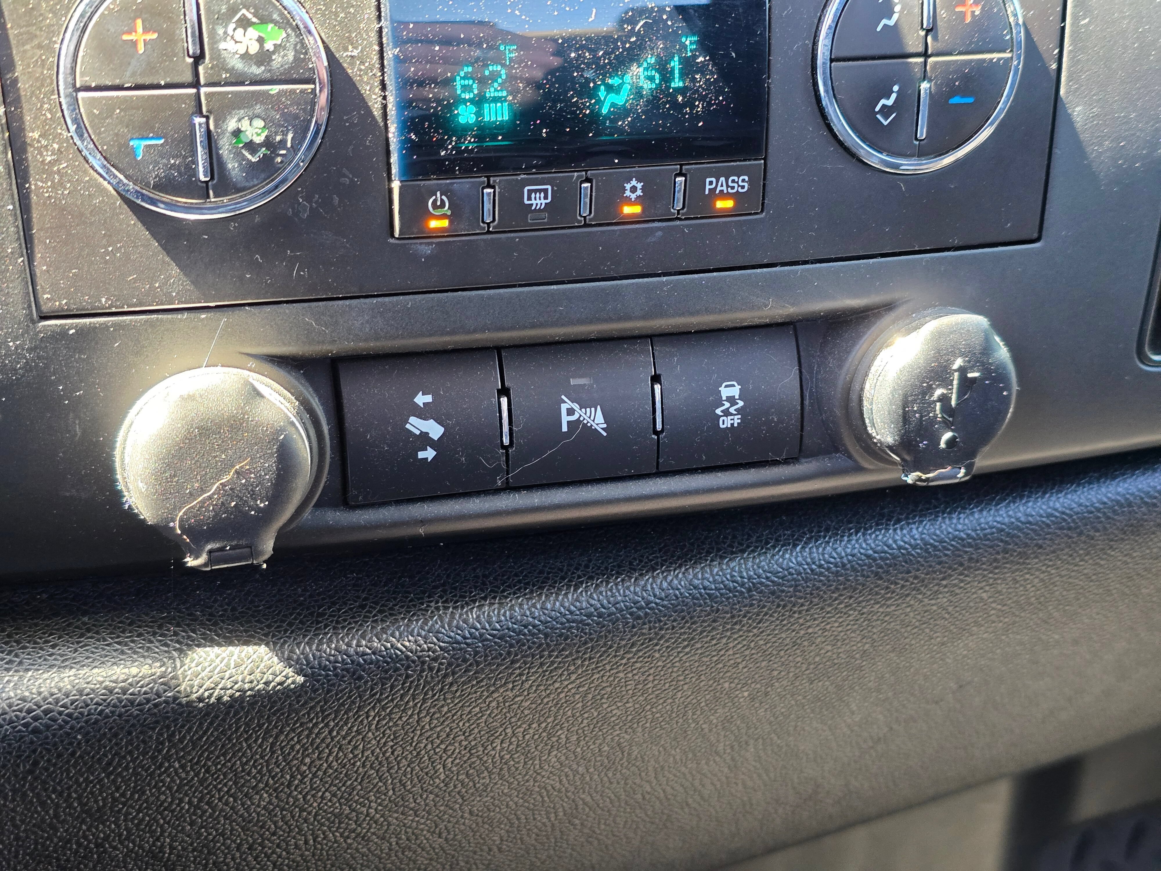 Used 2013 QUICKSILVER METALLIC GMC SLE image 30