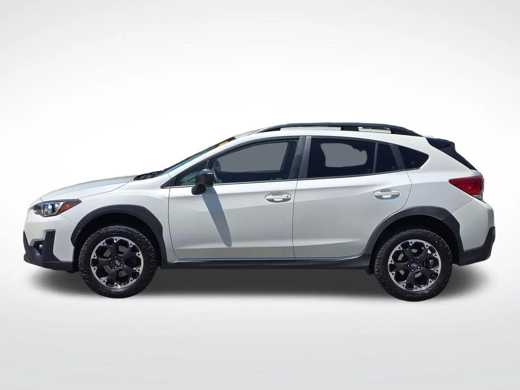Used 2021 White Subaru Base image 12