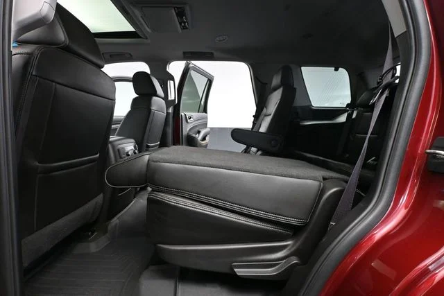 Used 2017 Red GMC Denali image 47