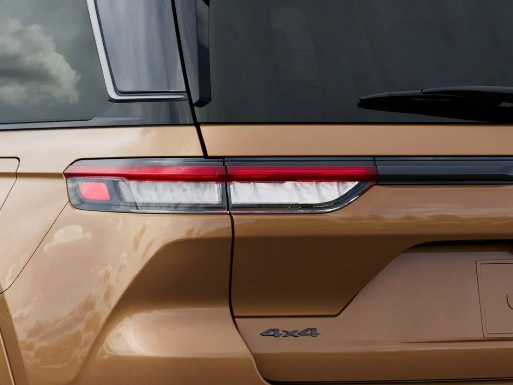 New 2026 Brown Jeep Summit image 9