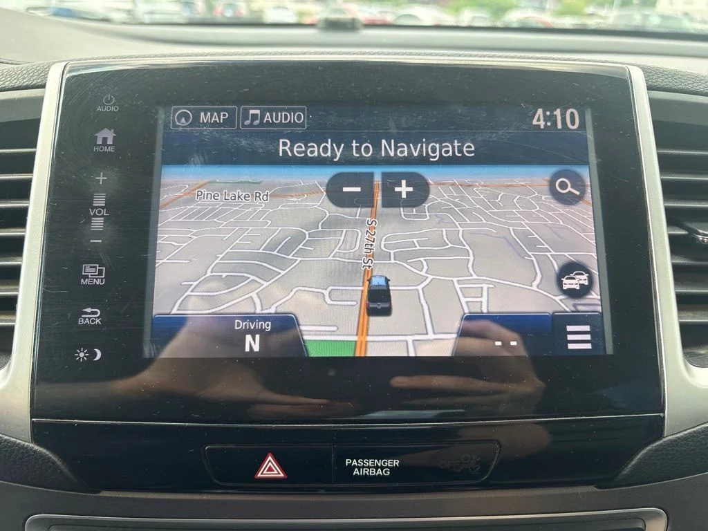 Used 2017 Silver Honda RTL-T image 20