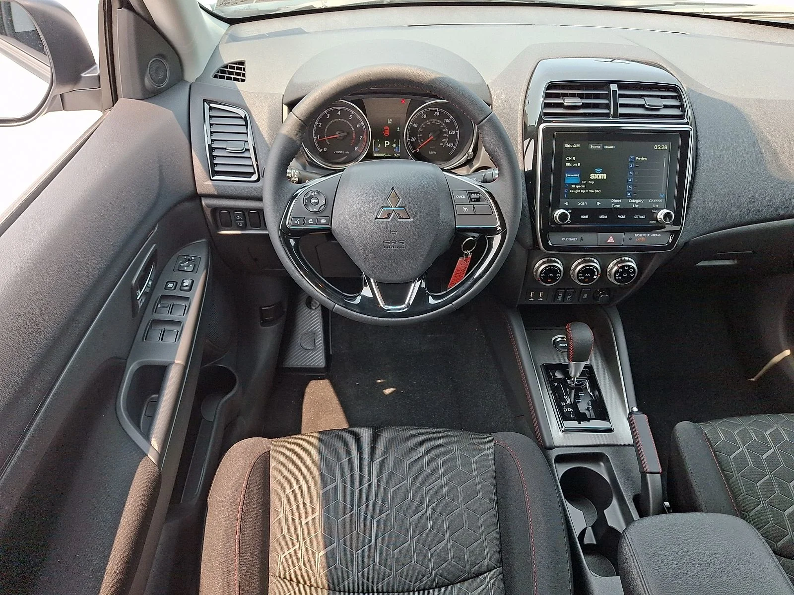 New 2026 White Mitsubishi 2.0 LE image 9