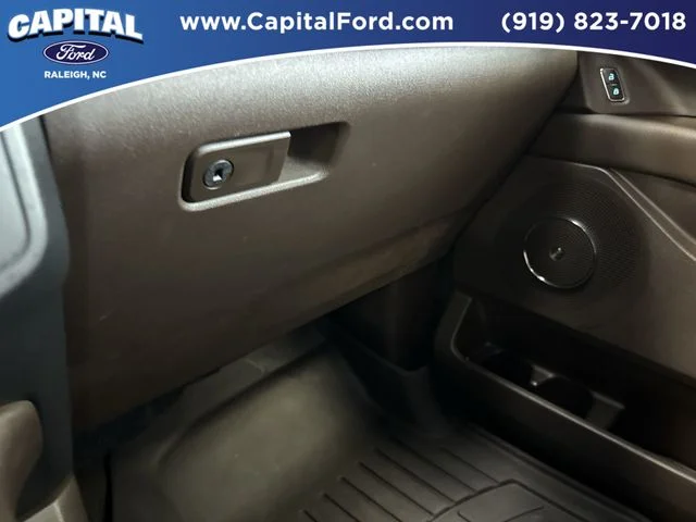 Used 2022 Black Ford King Ranch image 28