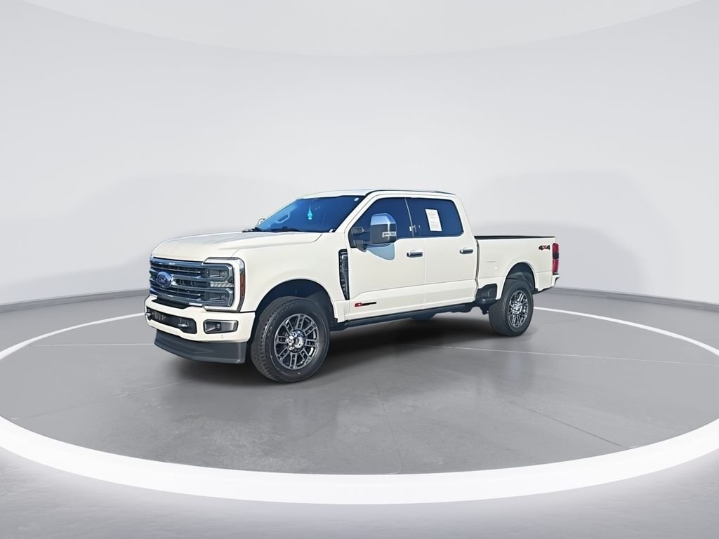 Used 2024 White Ford Limited image 4