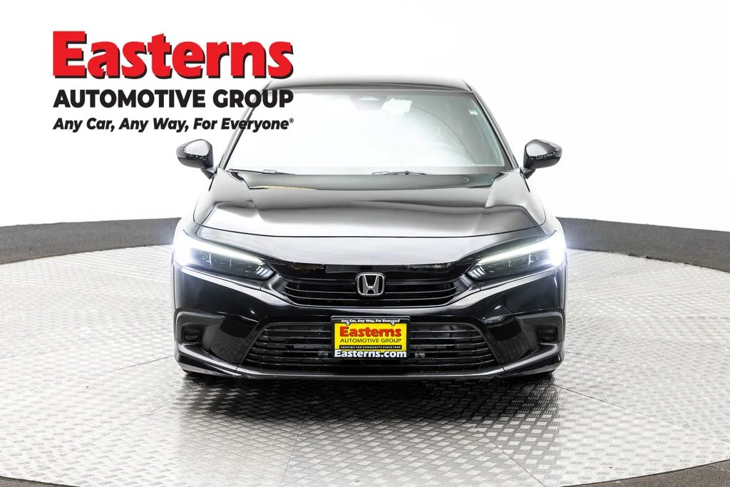 Used 2023 Black Honda Sport image 2