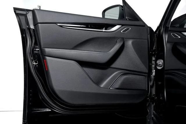 Used 2021 Nero Maserati  image 56