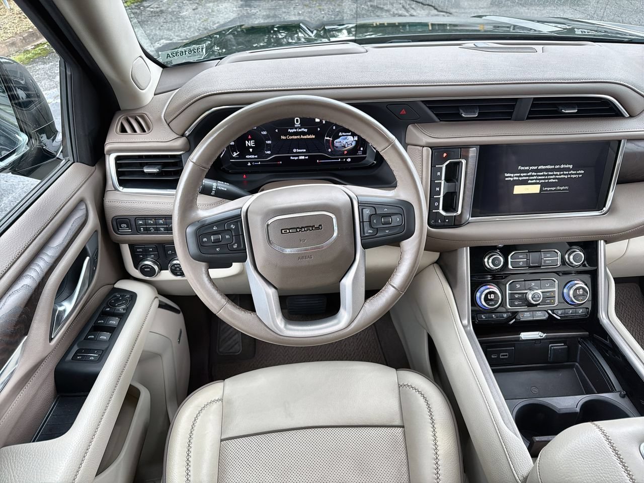 Used 2022 Hunter Metallic GMC Denali image 10
