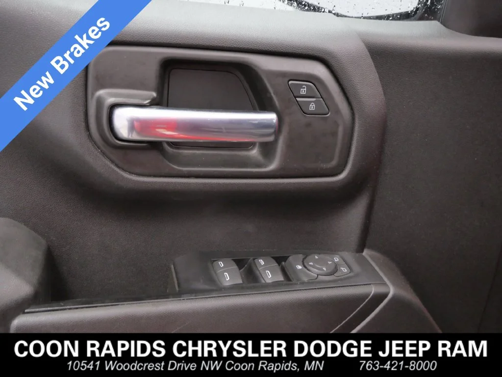 Used 2020 Red Chevrolet Custom Trail Boss image 15