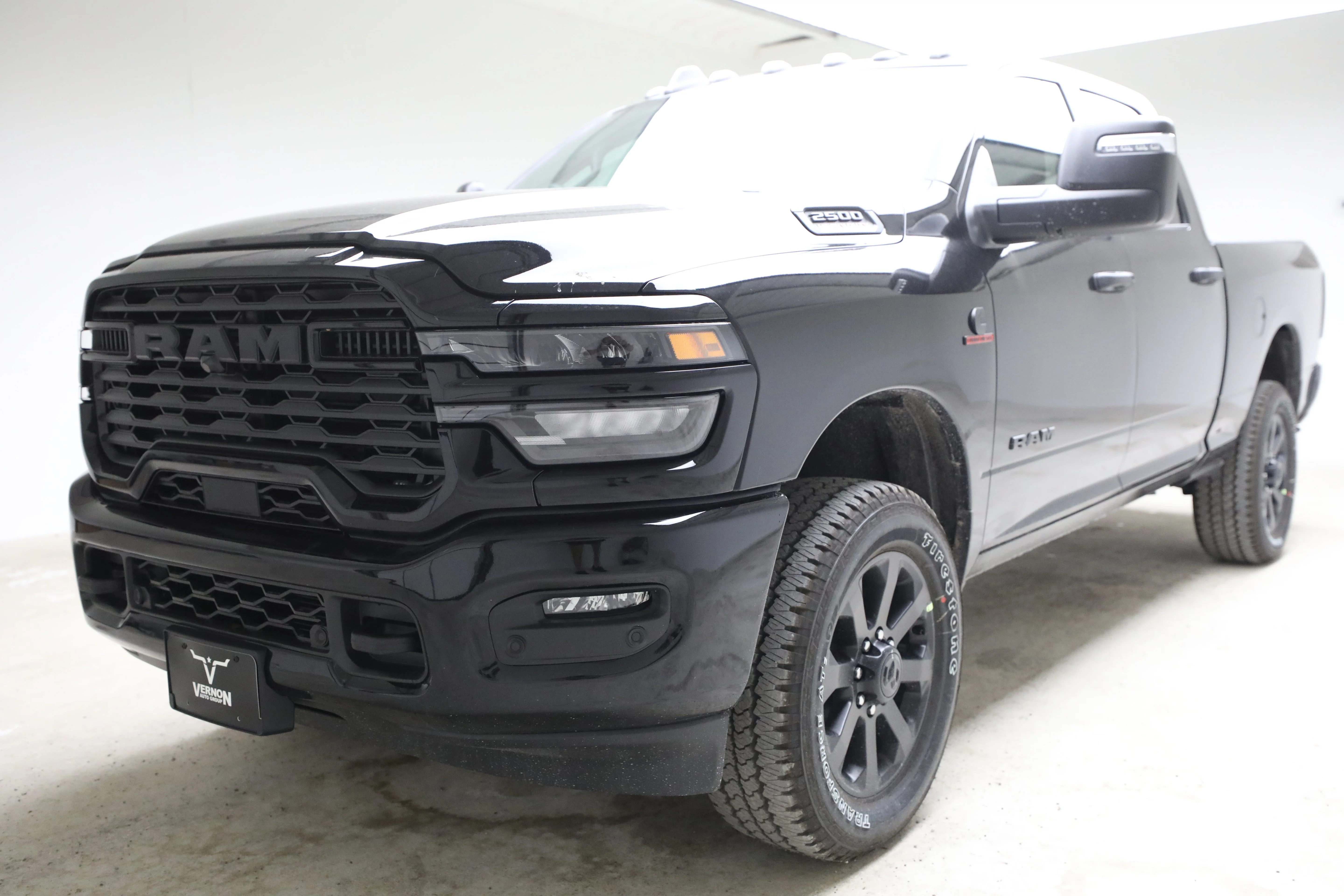 New 2026 Ram 2500 SLT Lonestar Night Edition Crew Cab 4x4