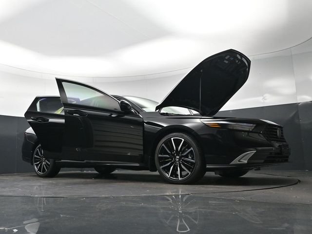 New 2026 Crystal Black Pearl Honda Touring image 37