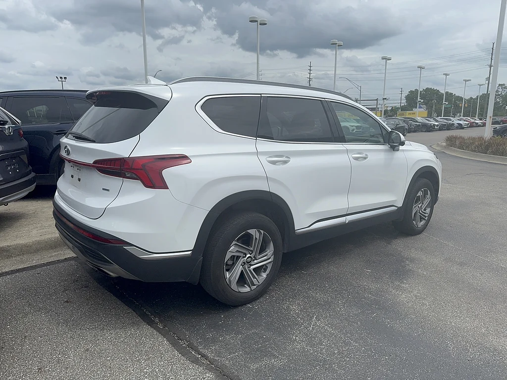 Used 2023 Serenity White Pearl Hyundai SEL image 2