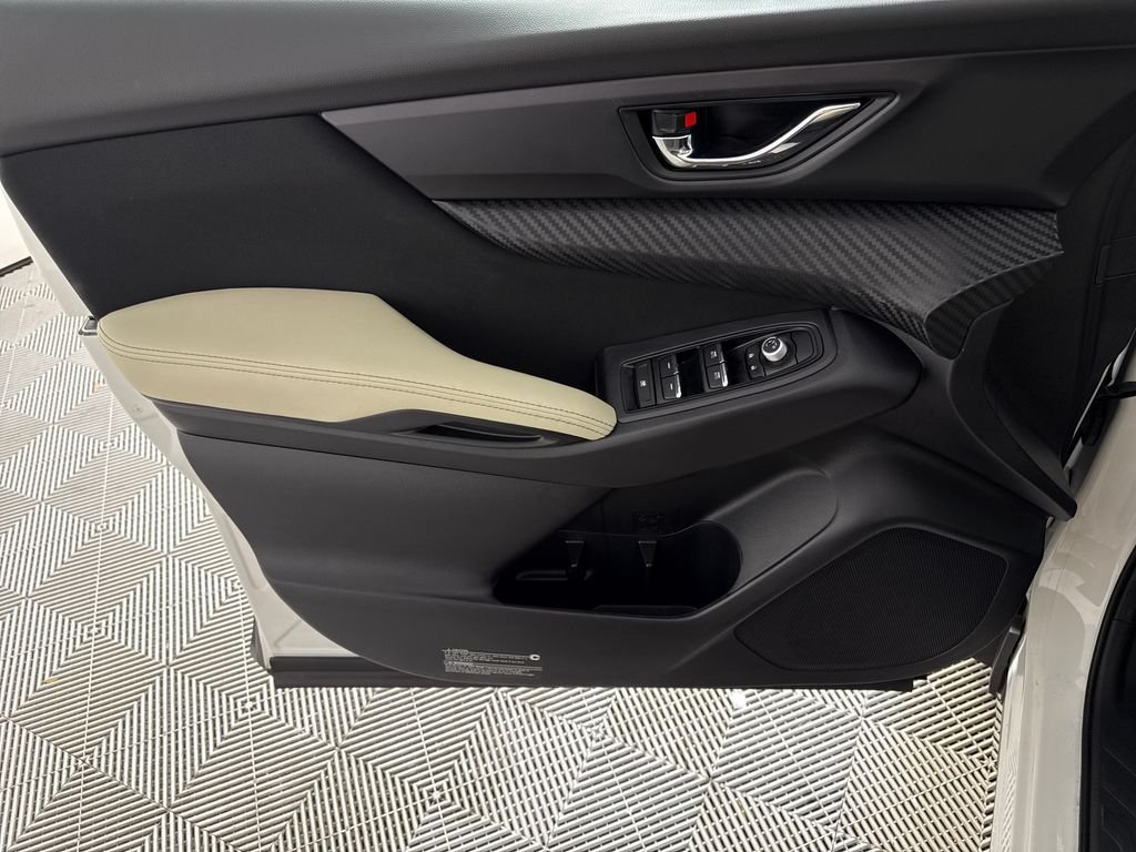 2025 Subaru Ascent Premium - Photo 10