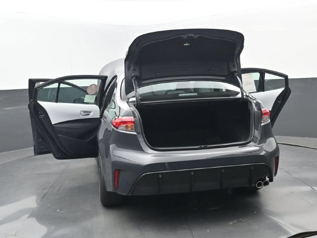 New 2027 Underground Toyota SE image 33