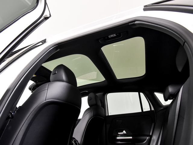 New 2026 Polar White Mercedes-Benz GLA 250 image 75