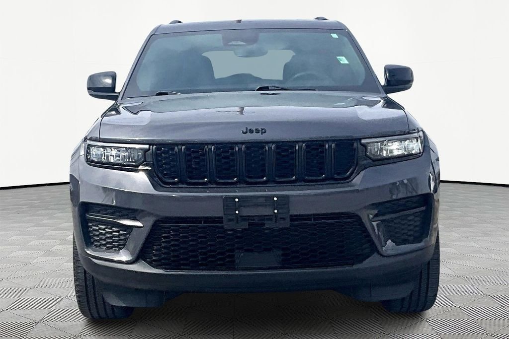 2023 Jeep Grand Cherokee Altitude - Photo 3