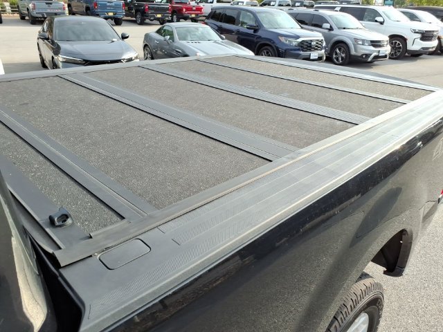 Used 2022 Black Ford XLT image 17