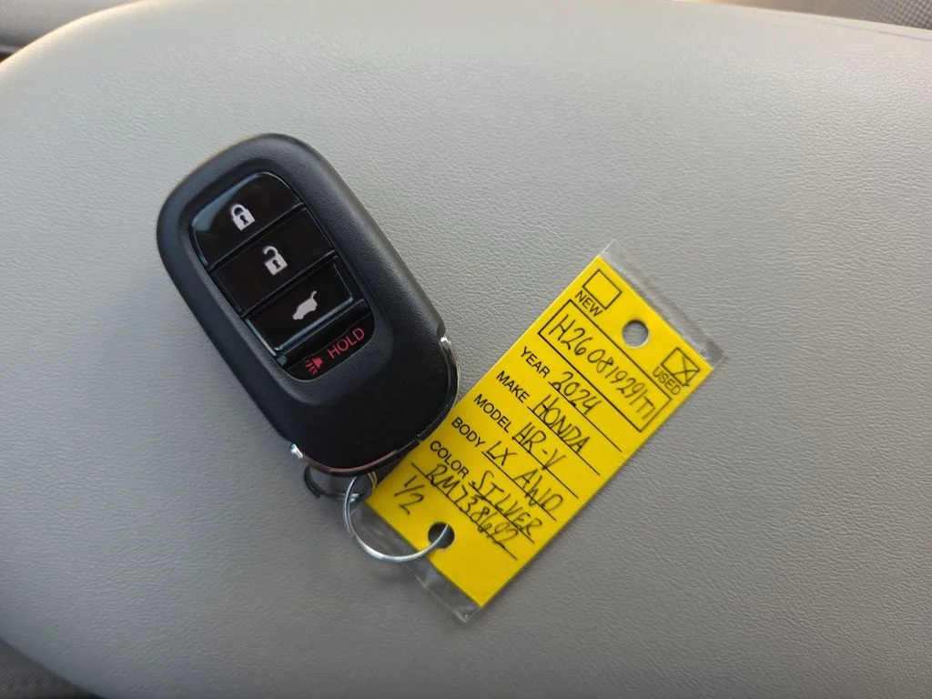 Used 2024 Silver Honda LX image 43