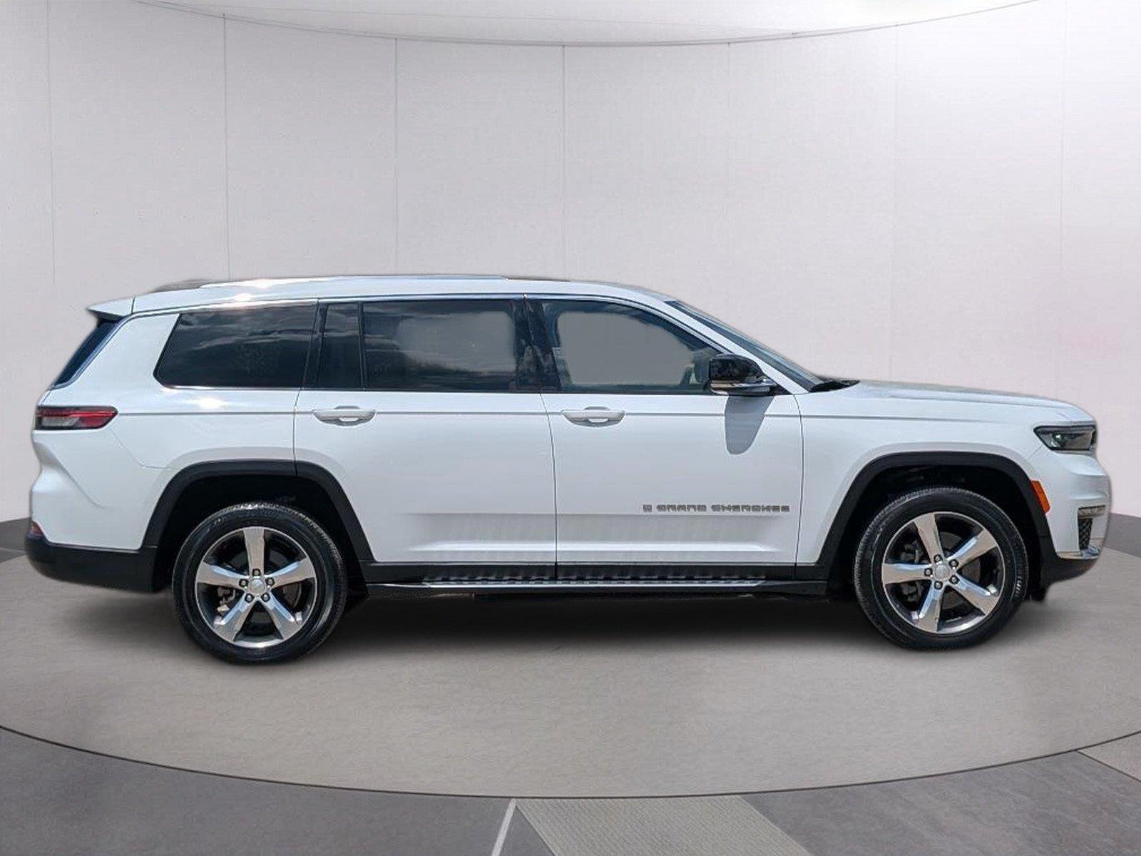 Used 2021 Bright White Clearcoat Jeep Limited image 8