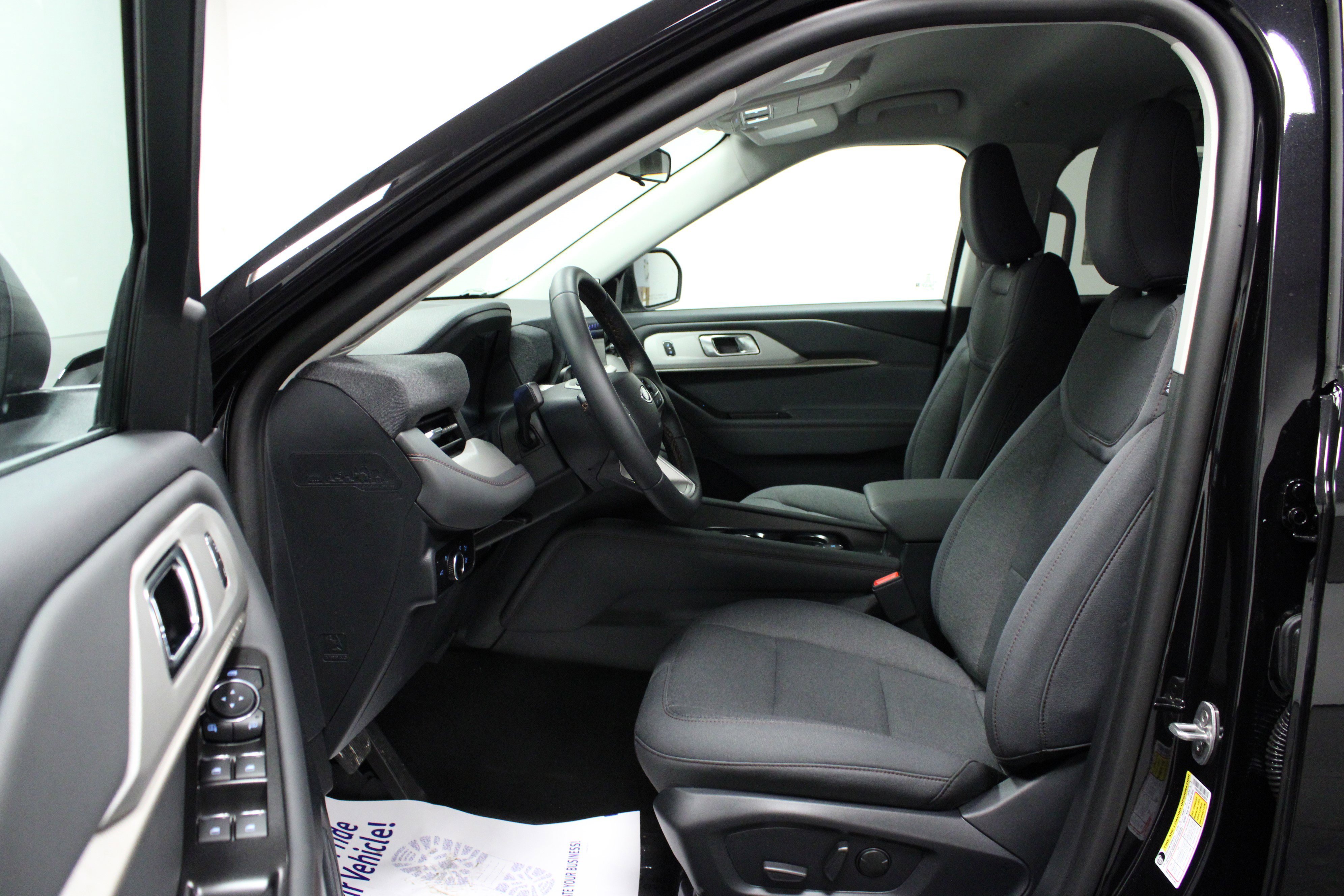 New 2026 Agate Black Metallic Ford Active image 12