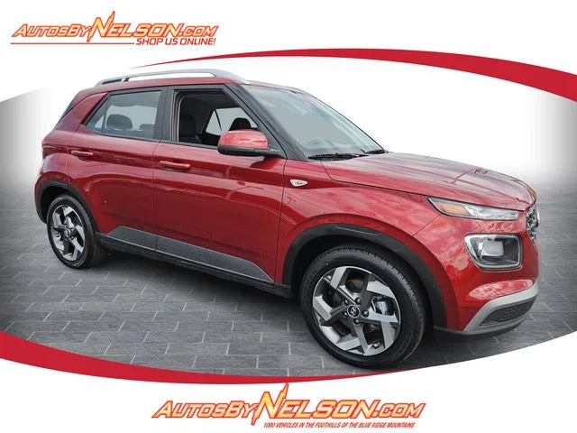 2024 Hyundai Venue SEL IVT's photo