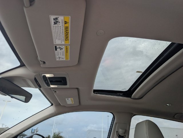 Used 2024 Gray Honda EX-L image 18