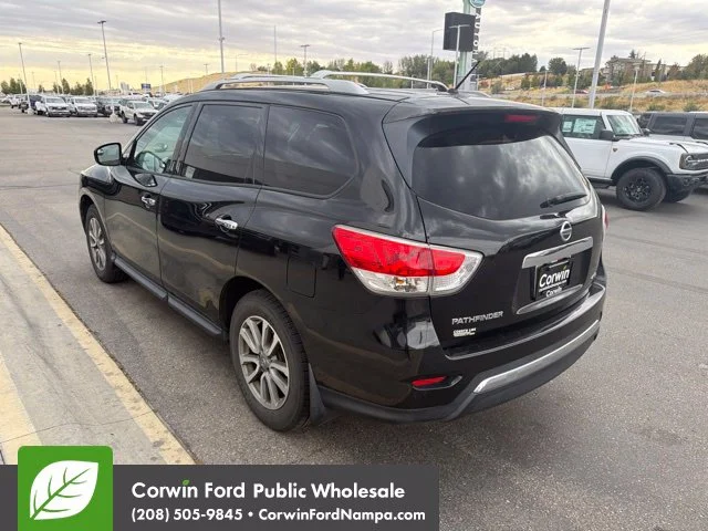 Used 2016 Black Nissan S image 5