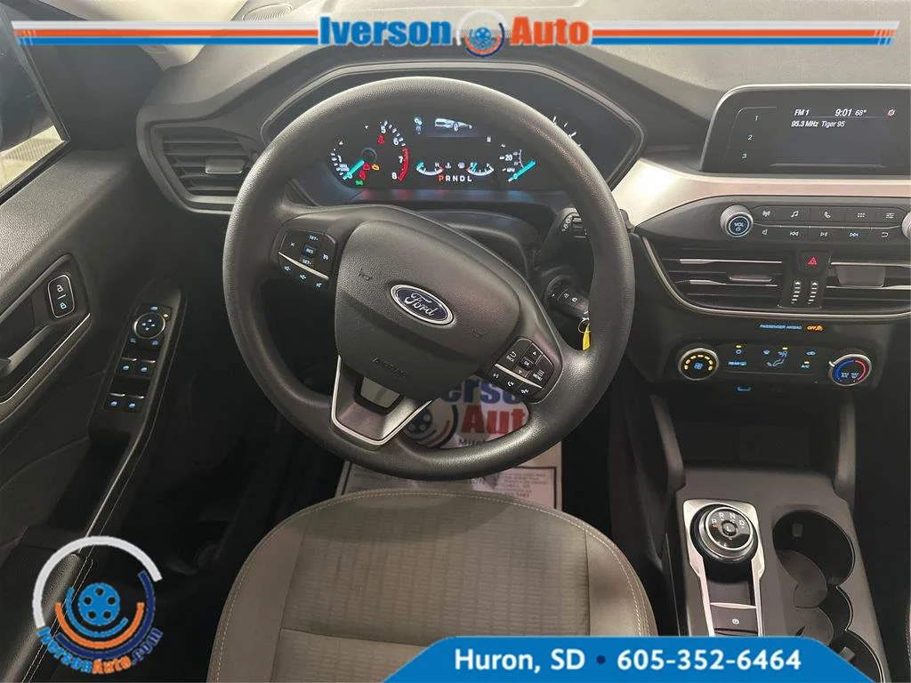 Used 2022 Iconic Silver Ford S image 25