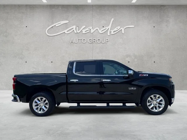 Used 2021 Black Chevrolet LTZ image 9