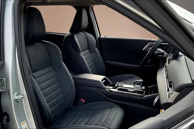 2026 Mitsubishi Outlander SE - Photo 11