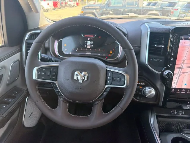 New 2027 Ivory White Tri-Coat Pearl-Coat Exterior Paint RAM Laramie image 27