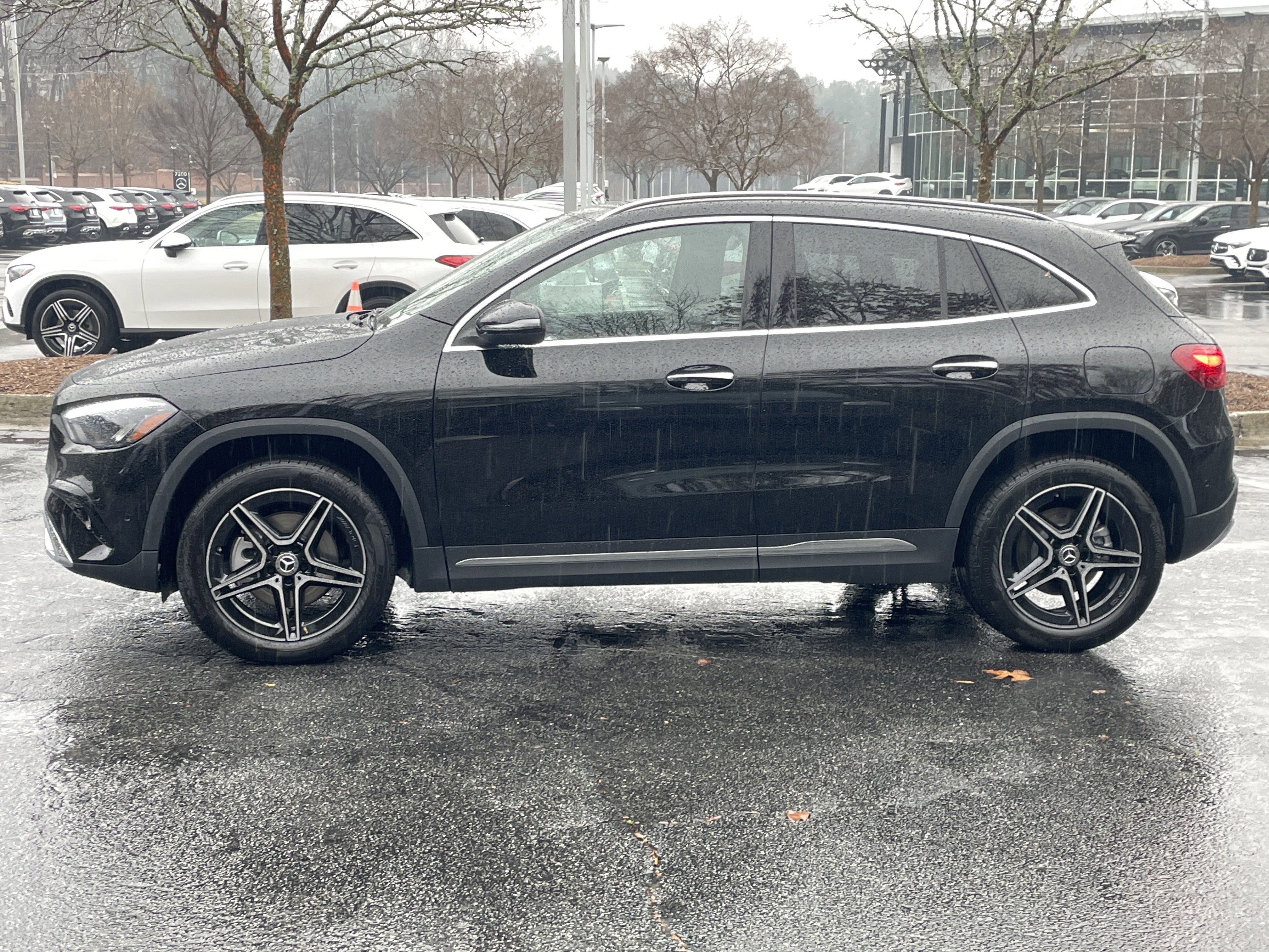 New 2026 Night Black Mercedes-Benz GLA 250 SUV image 12